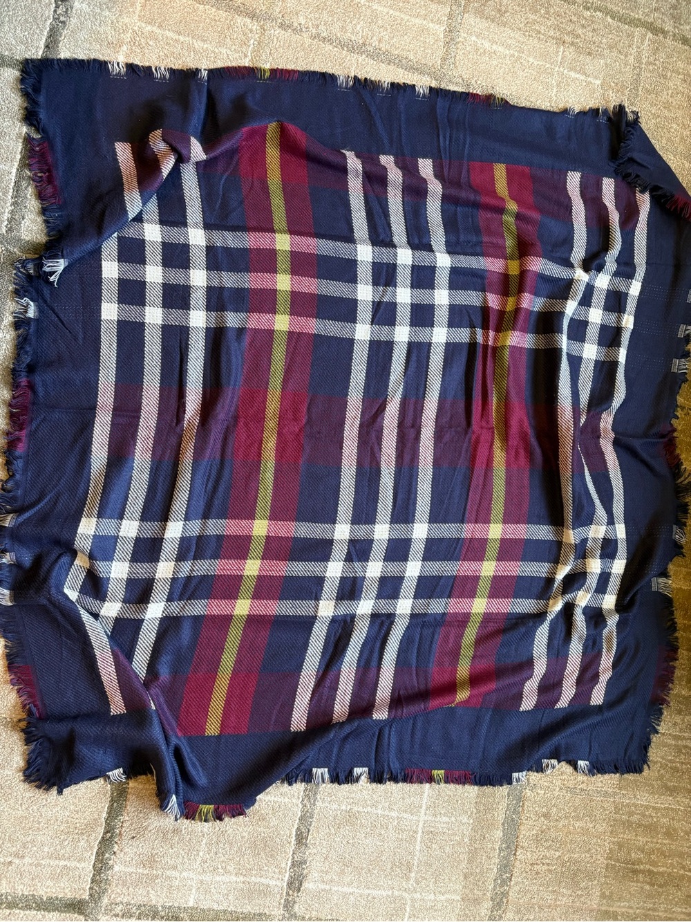 Shiraleah Chicago plaid fringed blanket shawl wrap NWT